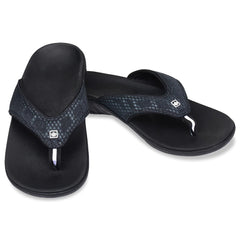 NEW SPENCO men\'s yumi breeze thong sandal in charcoal Spenco Men main image 4